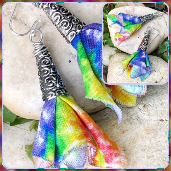 5 For $25💫Tie-dye Rainbow Earrings Dangles - Picture 7 of 9
